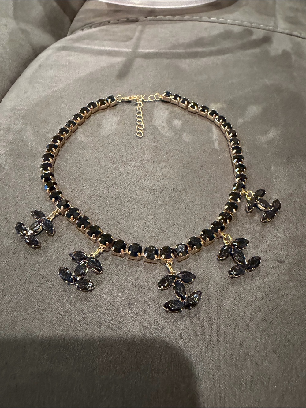 8 Other Reasons Gold-Tone Black Crystal Choker with Dangling Floral Charms